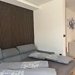 Modern House * 프루이
