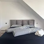 Modern House 프루이