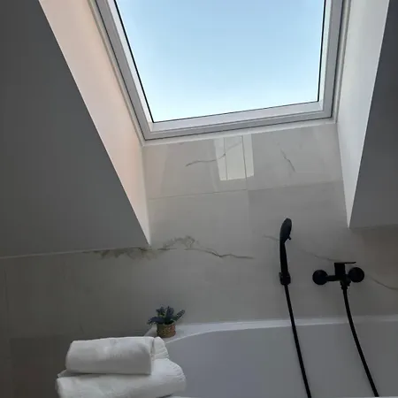 Modern House Ferienhaus