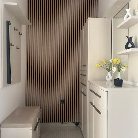 Modern House Ferienhaus