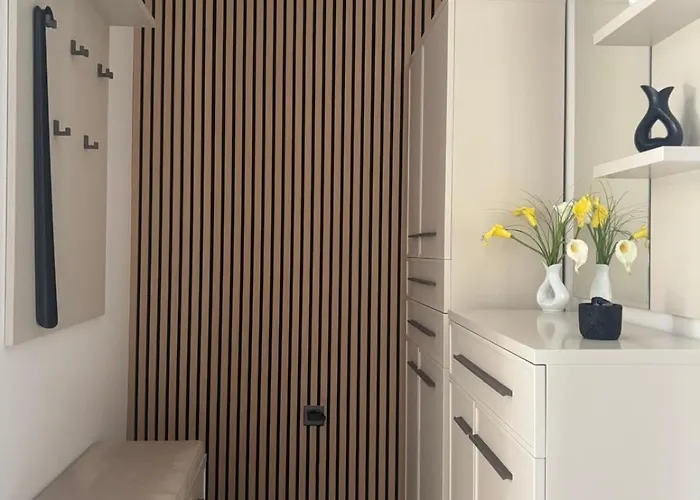 Modern House بيت للعطل